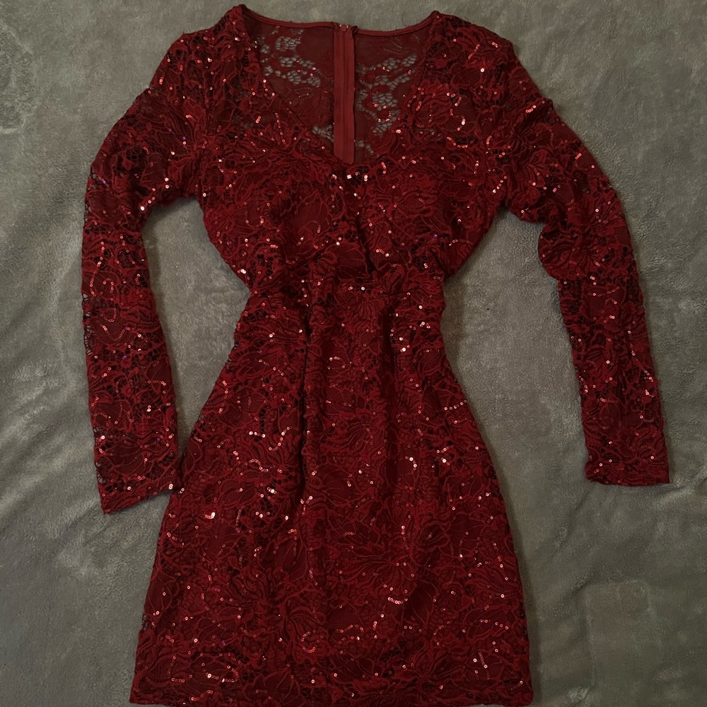 B. Darlin Red Long Sleeve Formal/ Dance Mini Dress